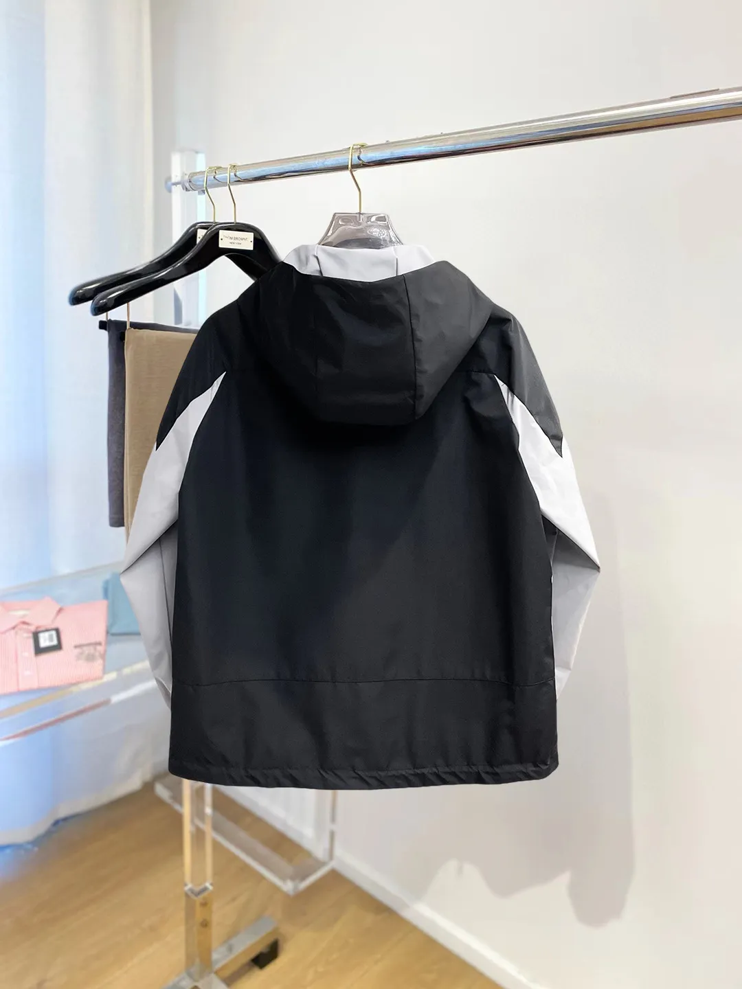 Same Style， ， 2026 New Arrival ，Original Premium Breathable ， ， ， Quality。 ， Sizes：M～3XL，
